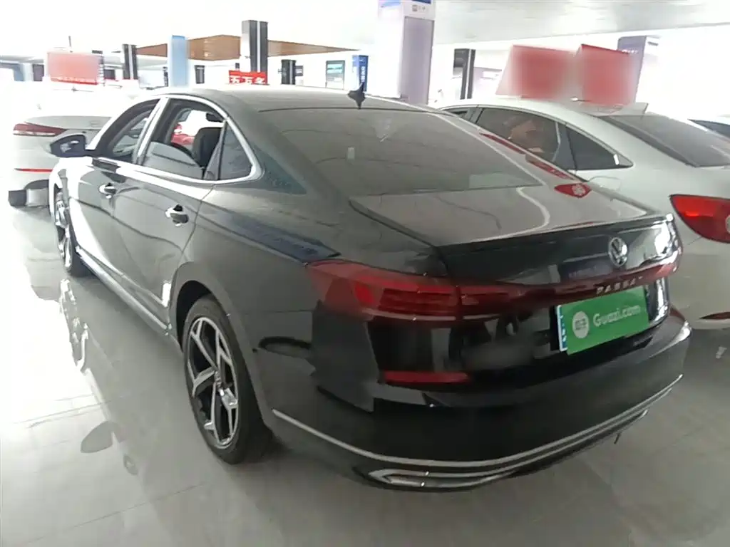 Volkswagen Passat 2025 Outstanding 380TSI Starlight Dragon Soaring Edition фото 5