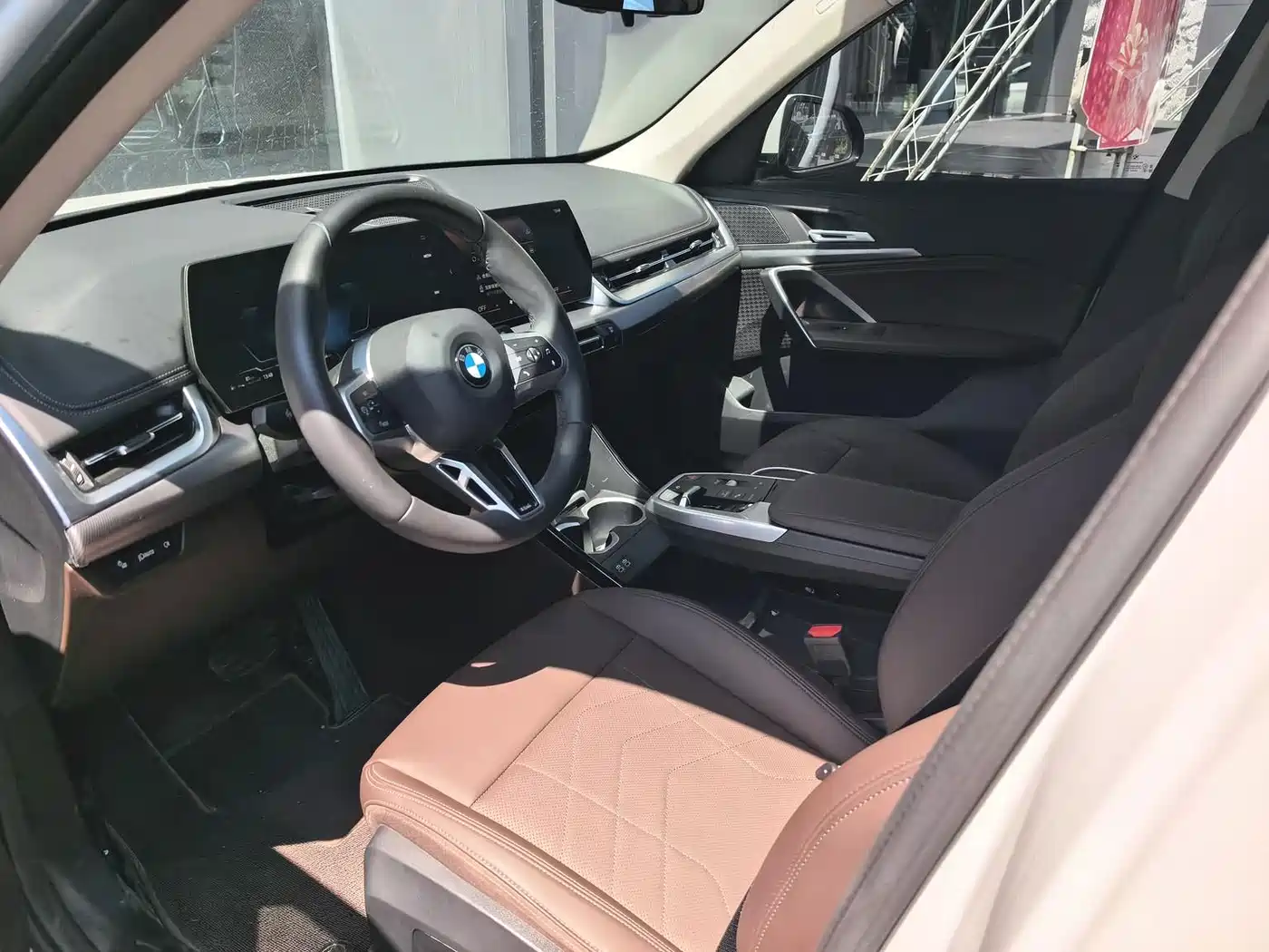 Фото 3 - BMW X1