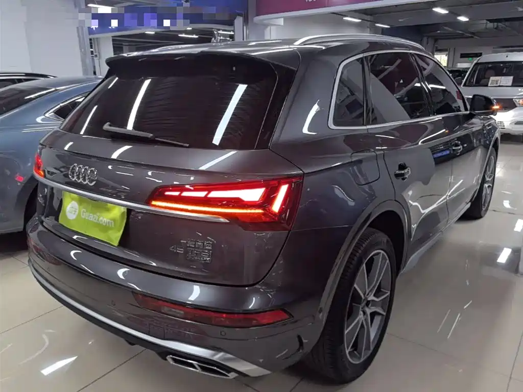 Audi Q5L 2022 Facelift 45T Luxury Dynamic фото 7