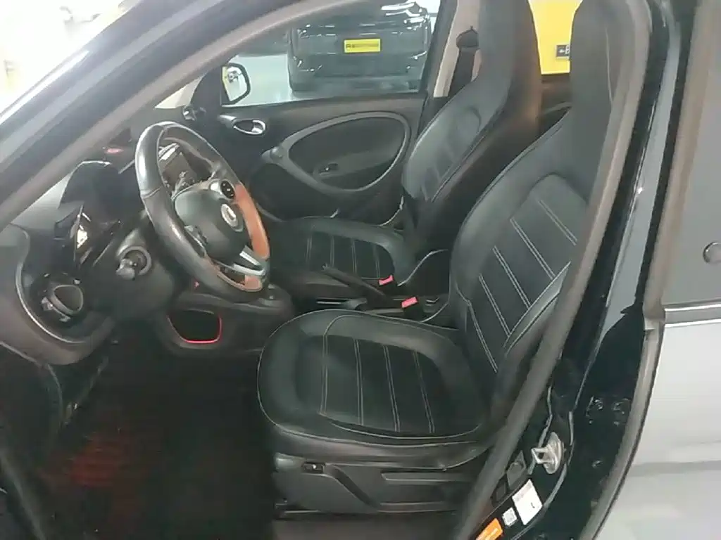 Photo 15 - smart forfour