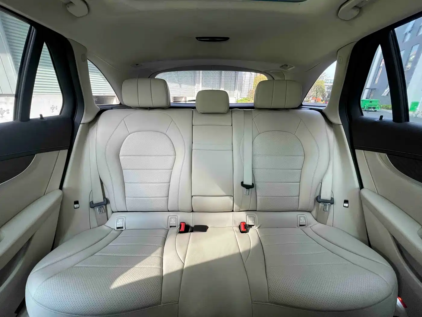 Mercedes-Benz GLC 2016 GLC 300 4MATIC Dynamic фото 14