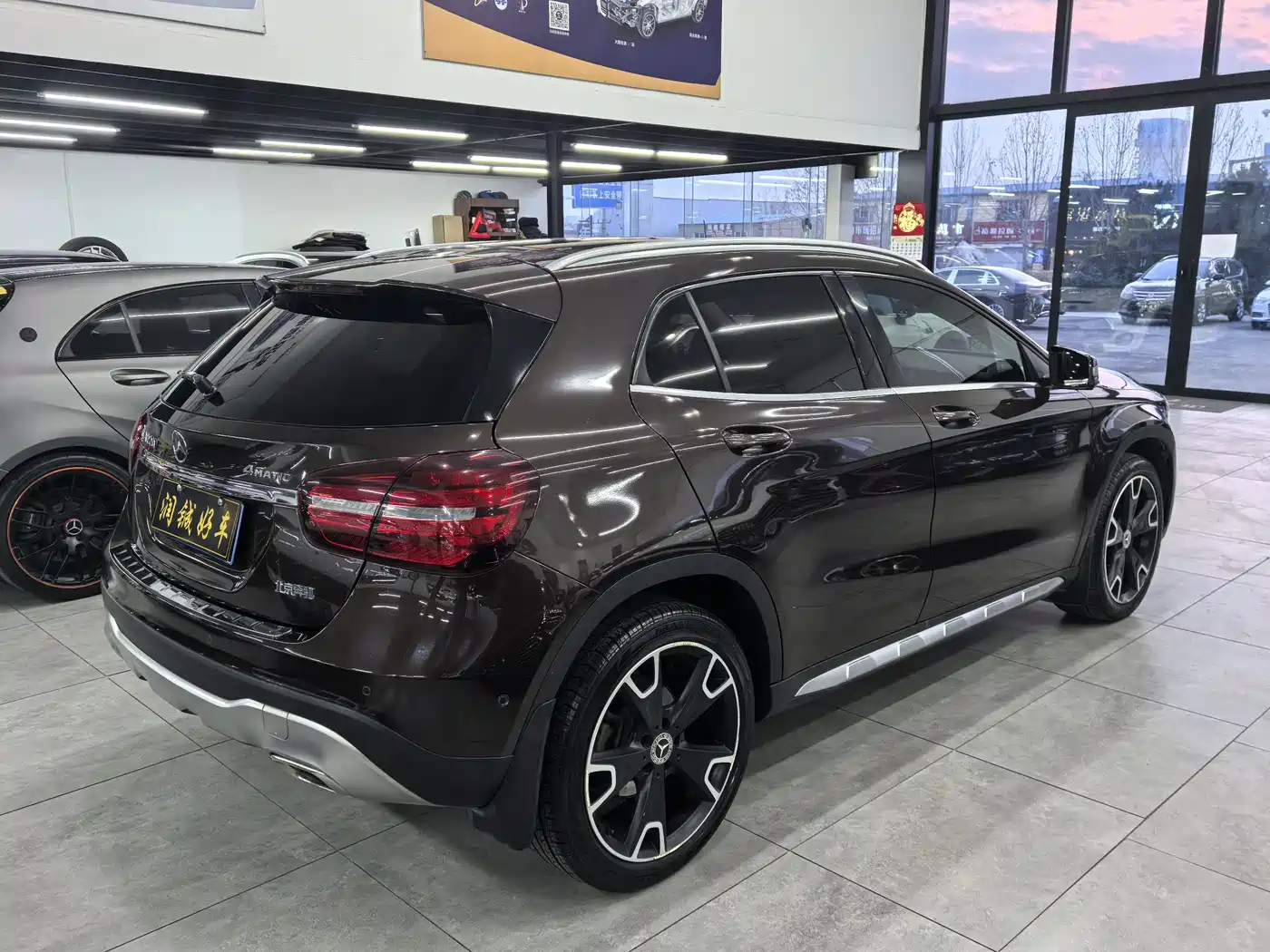 Mercedes-Benz GLA 2017 GLA 220 4MATIC Fashion фото 5