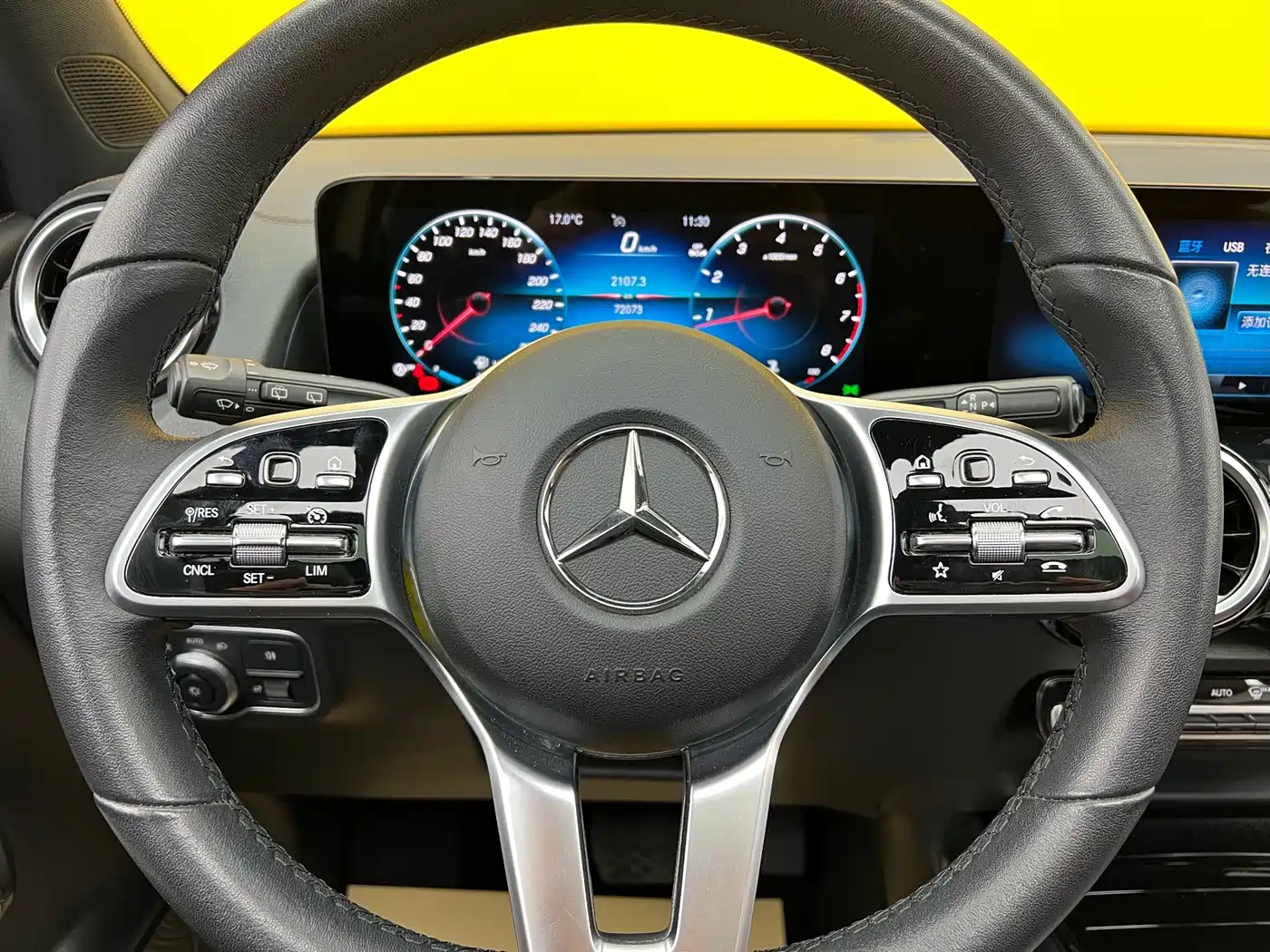 Mercedes-Benz GLB 2023 GLB 200 Style фото 12