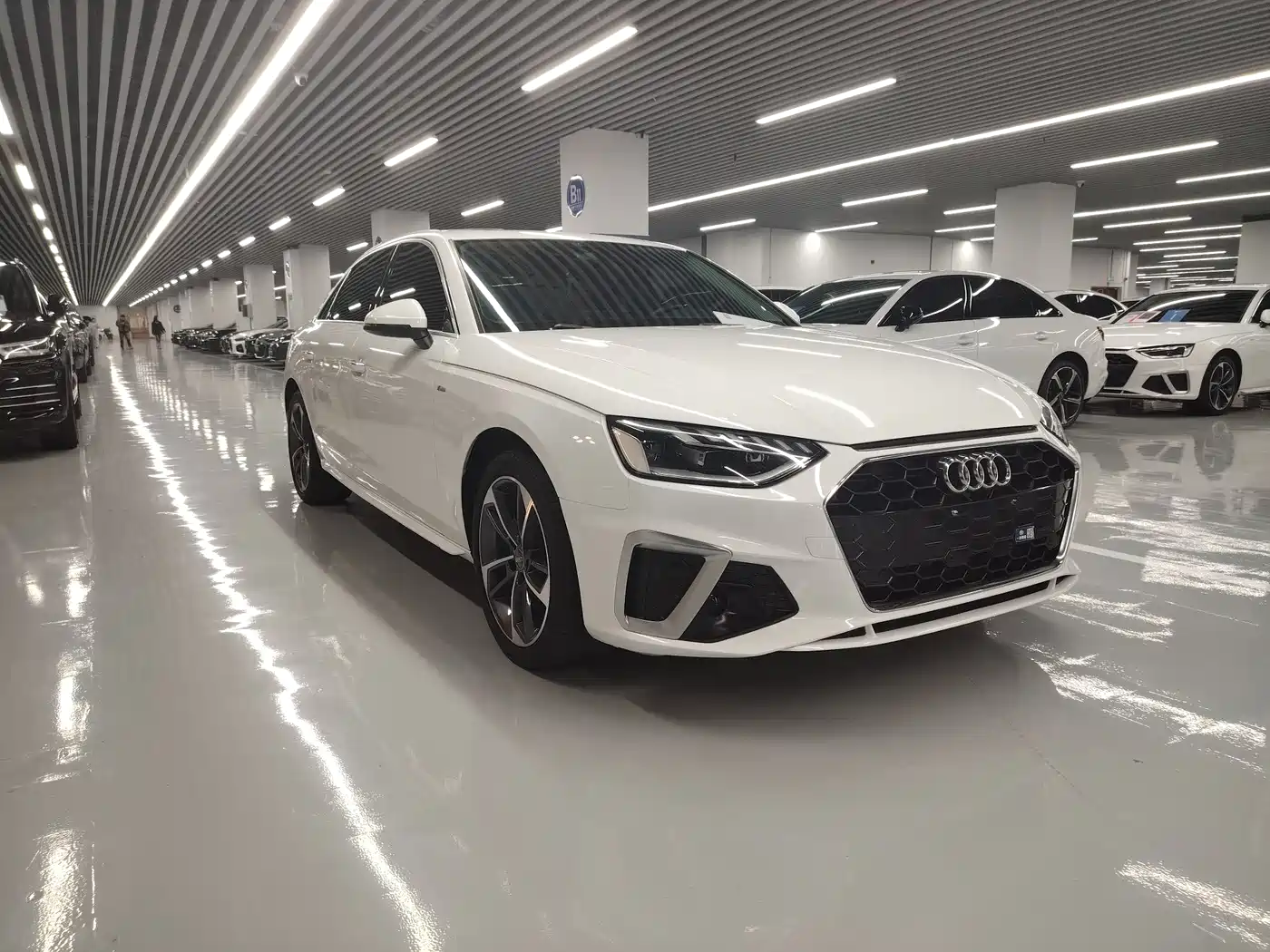AUDI A4L