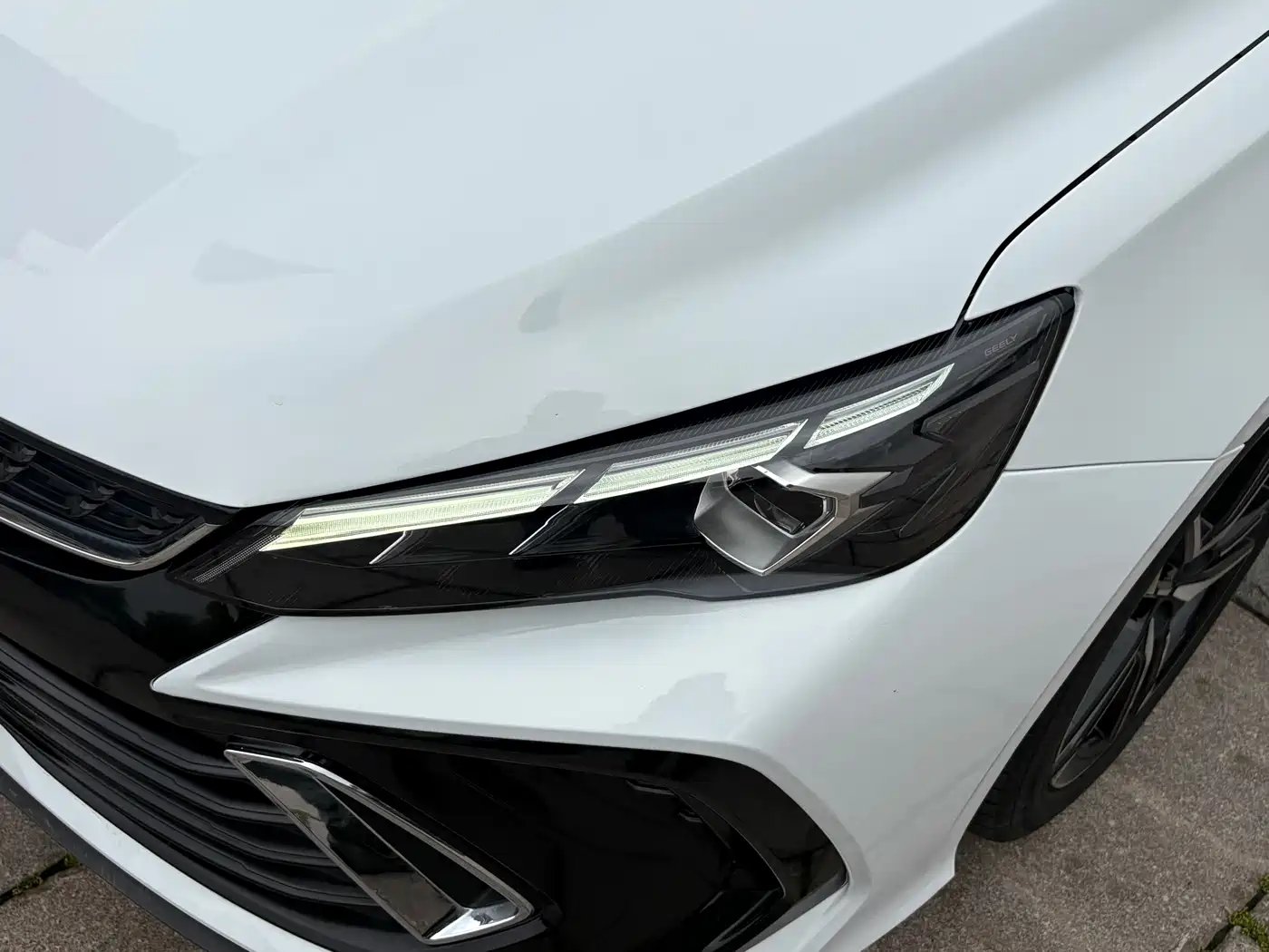 GEELY AUTOMOBILE BINRUI