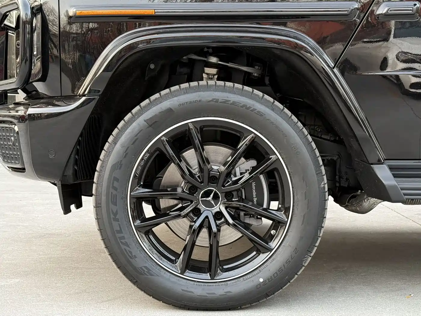 Mercedes-Benz G-Class 2026 Model G 500 фото 16