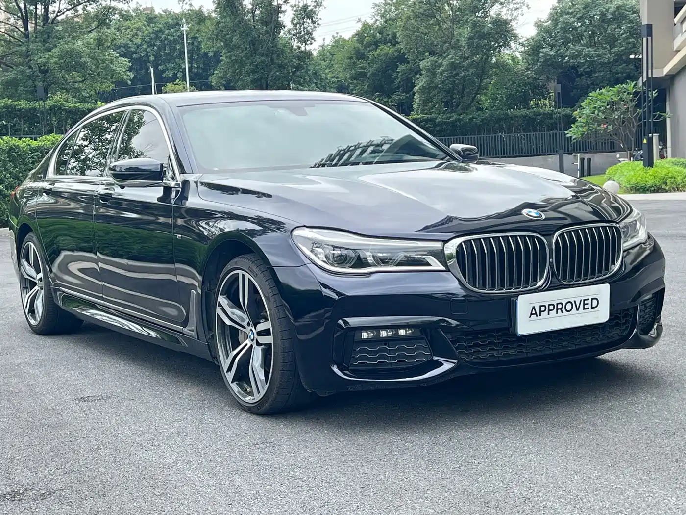 BMW 7 Series 2018 740Li Leading Type M Sport Package фото 3