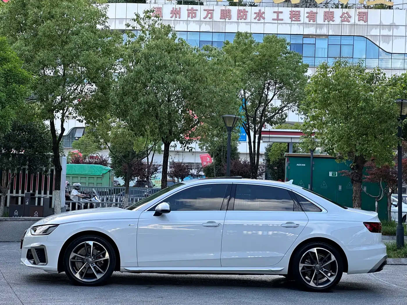 Audi A4L 2022 40 TFSI Luxury Dynamic фото 4