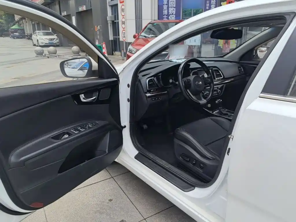 Kia K4 2016 2015 1.8L Automatic DLX Special