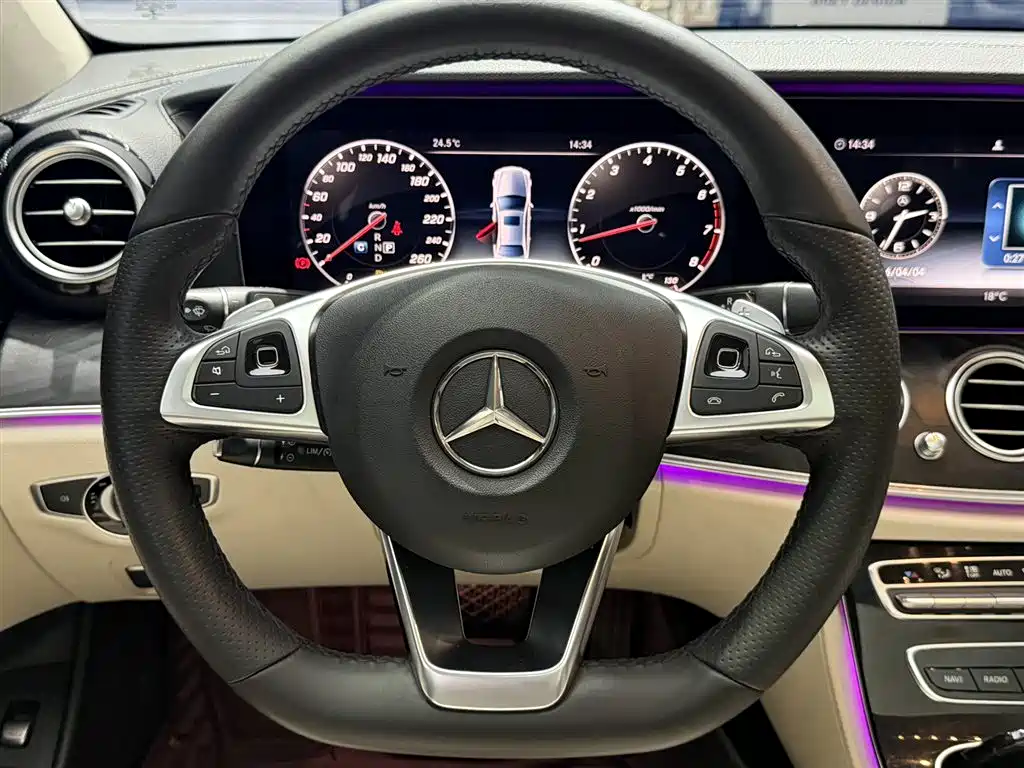 Mercedes-Benz E-Class 2017 E 300 L Sport Fashion фото 9