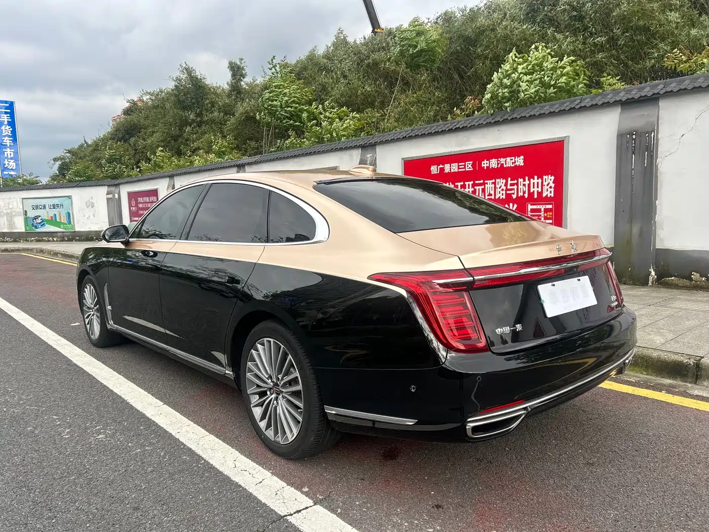 Hongqi H9 2020 3.0T Smart Connection Qi Chang Edition фото 20