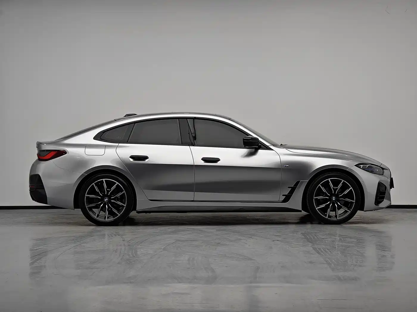 BMW 4 Series 2025 2023 425i Gran Coupe M Sport Shadowline Package
