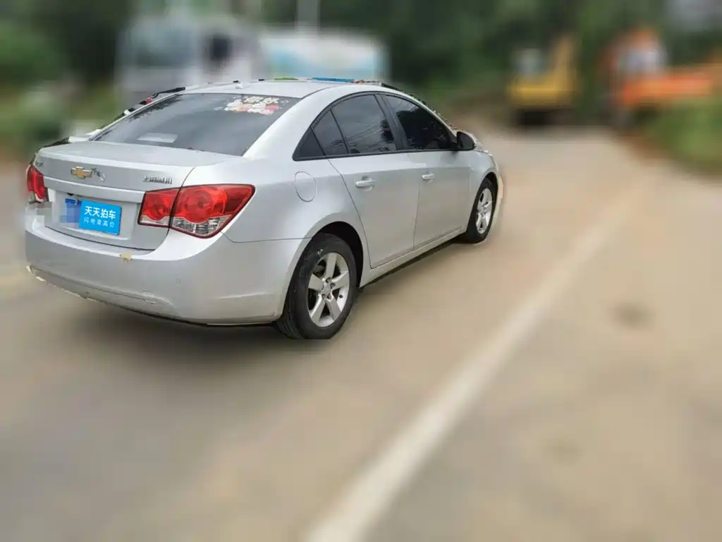 Chevrolet Cruze 2011 2011 1.6L SE AT