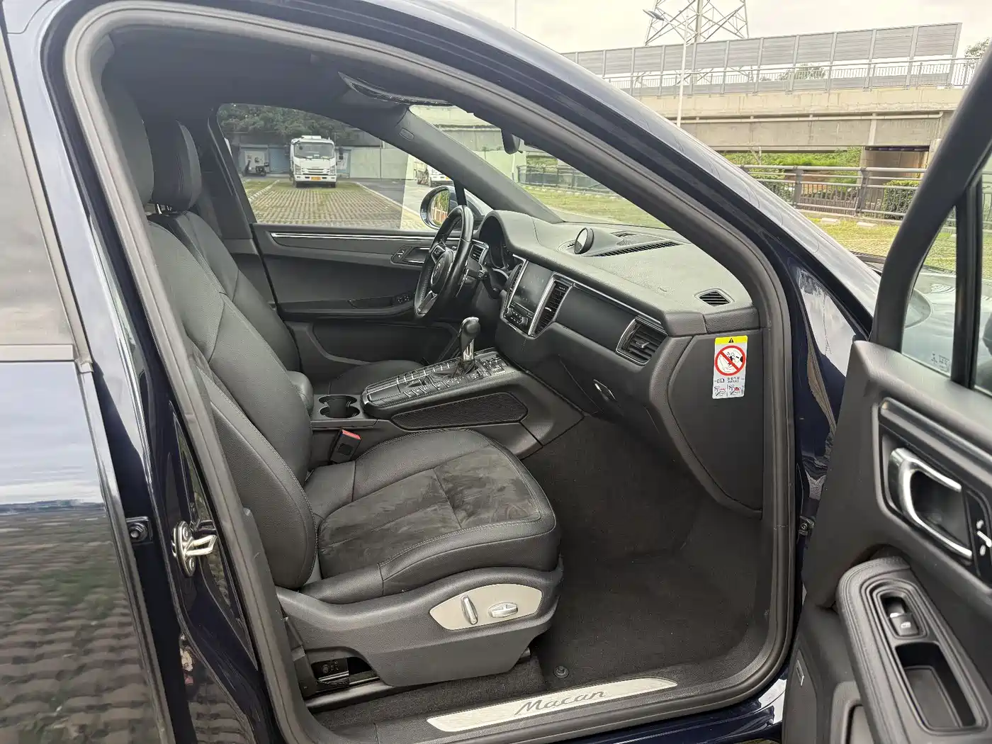 Porsche Macan 2017 Macan 2.0T фото 12