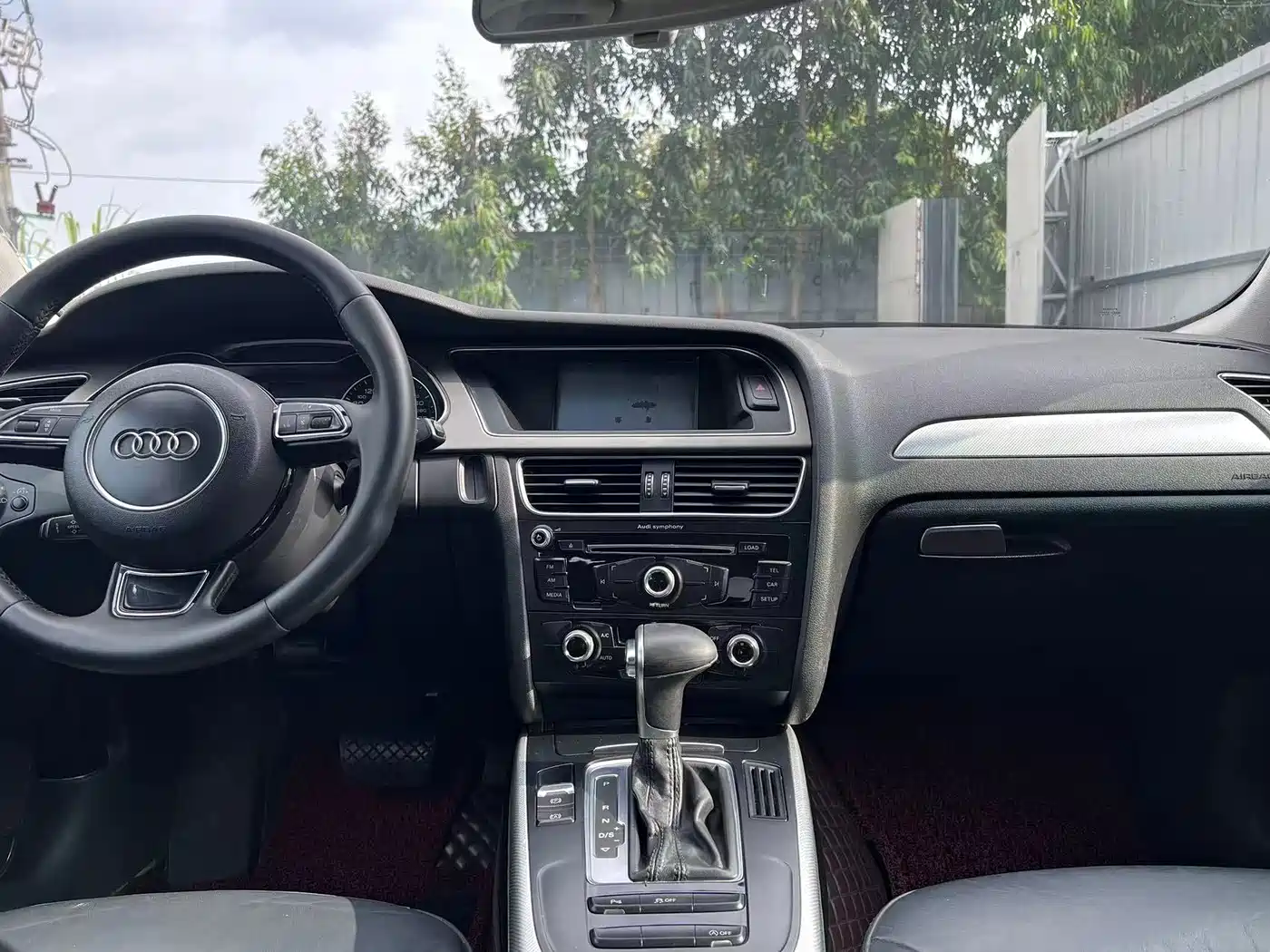 Photo 11 - Audi A4L
