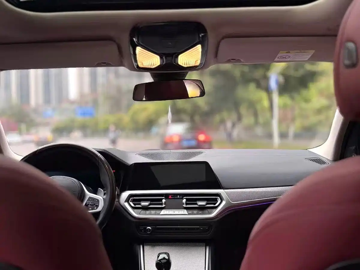BMW 3-SERIES
