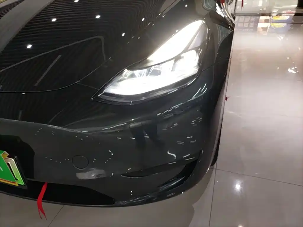 Фото 24 - Tesla Model Y