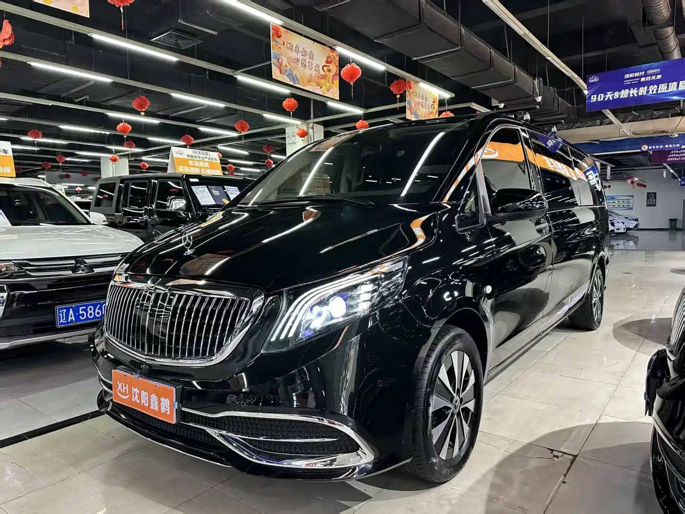 Mercedes-Benz Vito 2023 2.0T Elite 7-Seater фото 3