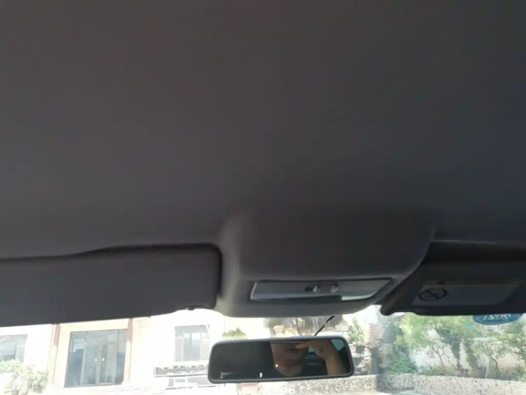 Volkswagen Polo 2016 1.4L Manual Trend фото 18