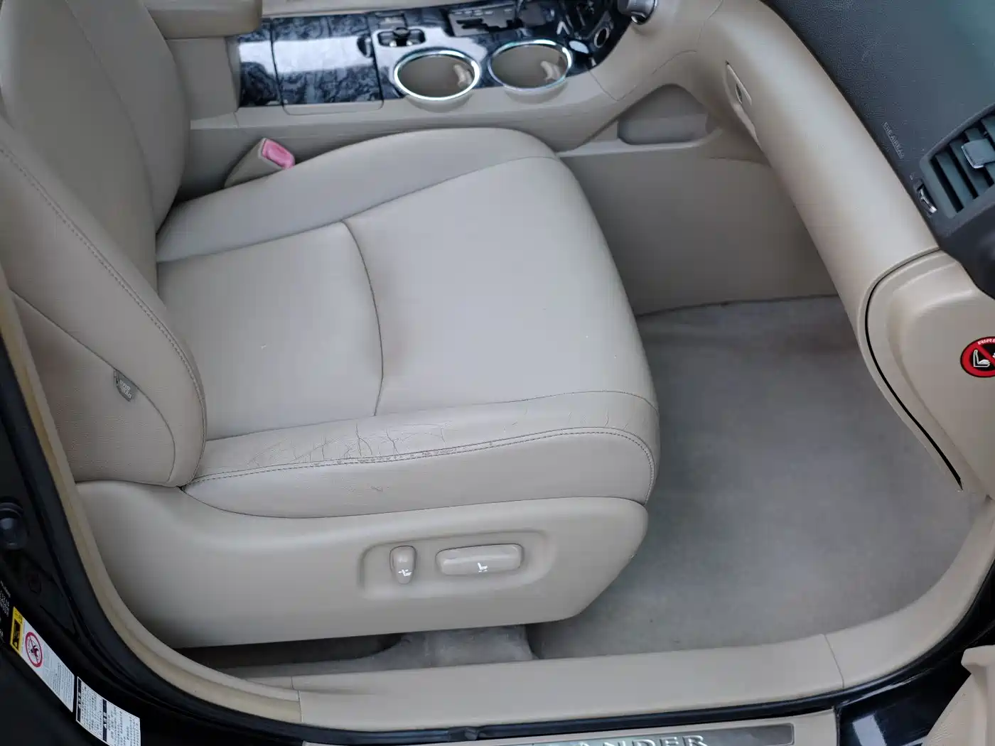 Toyota Highlander 2010 2009 3.5L 4WD 7-seater Luxury Edition