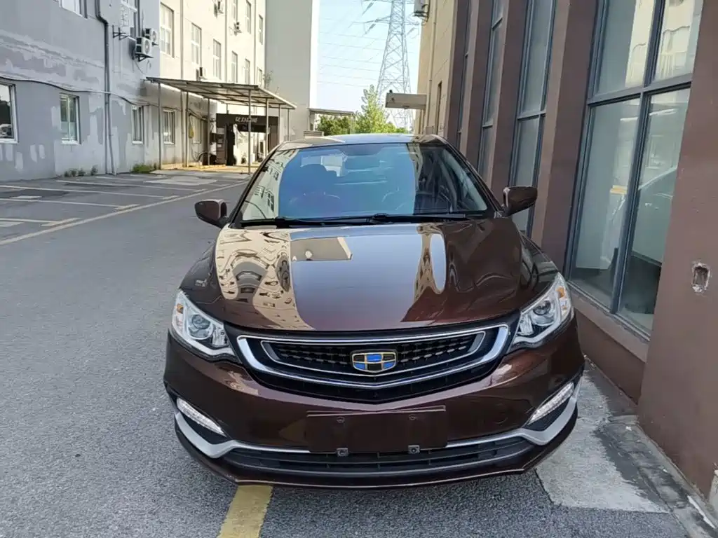 Фото 3 - Geely Vision