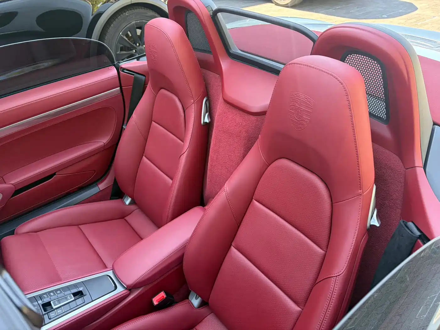Porsche 718 2024 2022 Boxster 2.0T