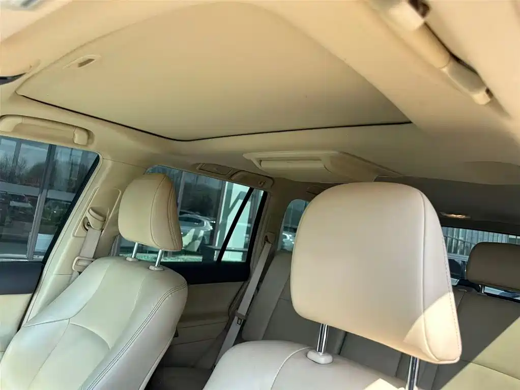 Toyota Prado 2016 3.5L Auto VX NAVI фото 10