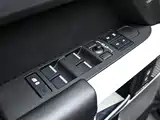 Фото 22 - Land Rover Defender