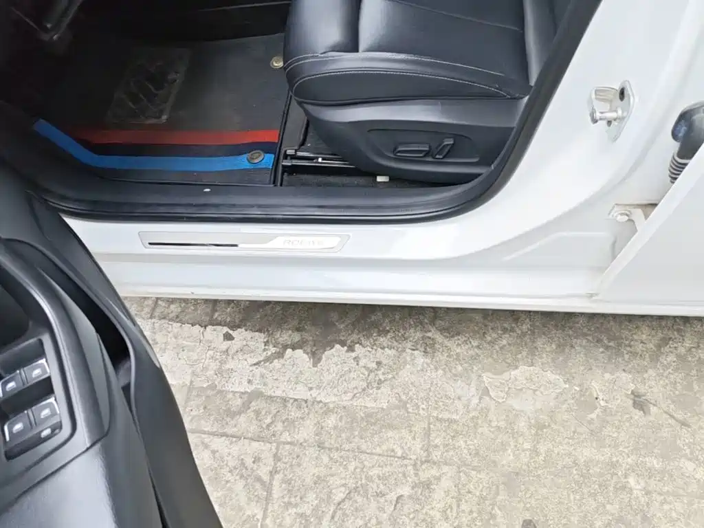 Roewe i6 2019 2018 20T Automatic Flagship Edition