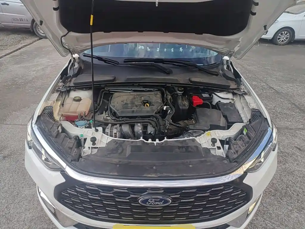 Ford Escort 2022 2021 1.5L Automatic Diamond Edition