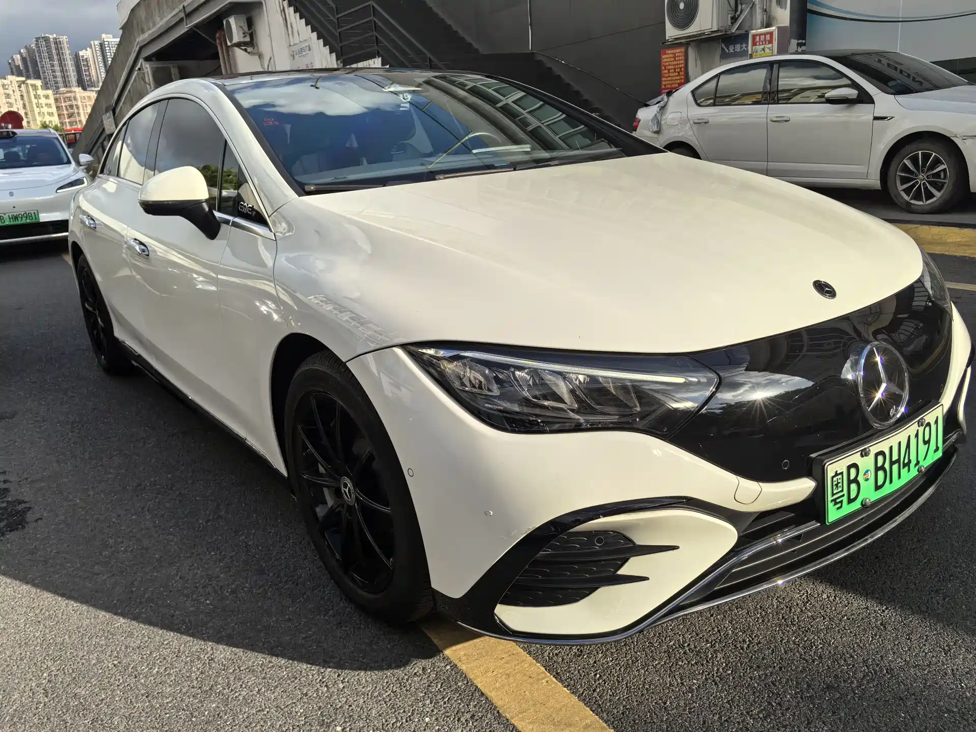 Фото 3 - Mercedes-Benz EQE