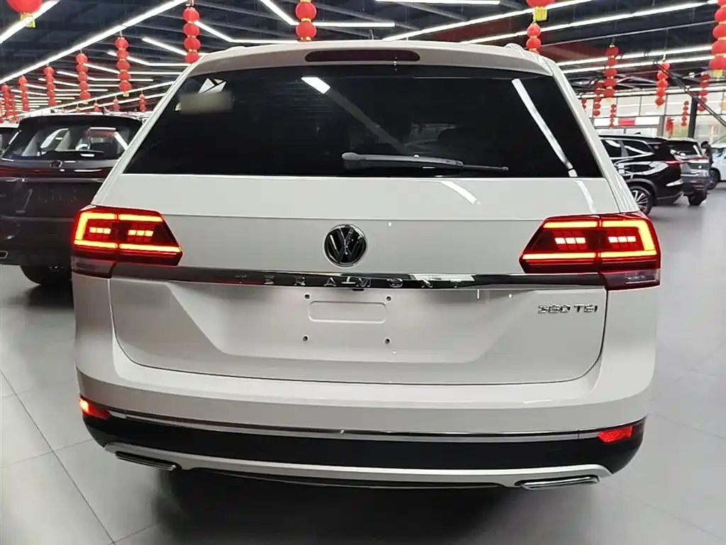 Volkswagen Teramont 2017 380TSI 4WD Luxury Edition фото 6