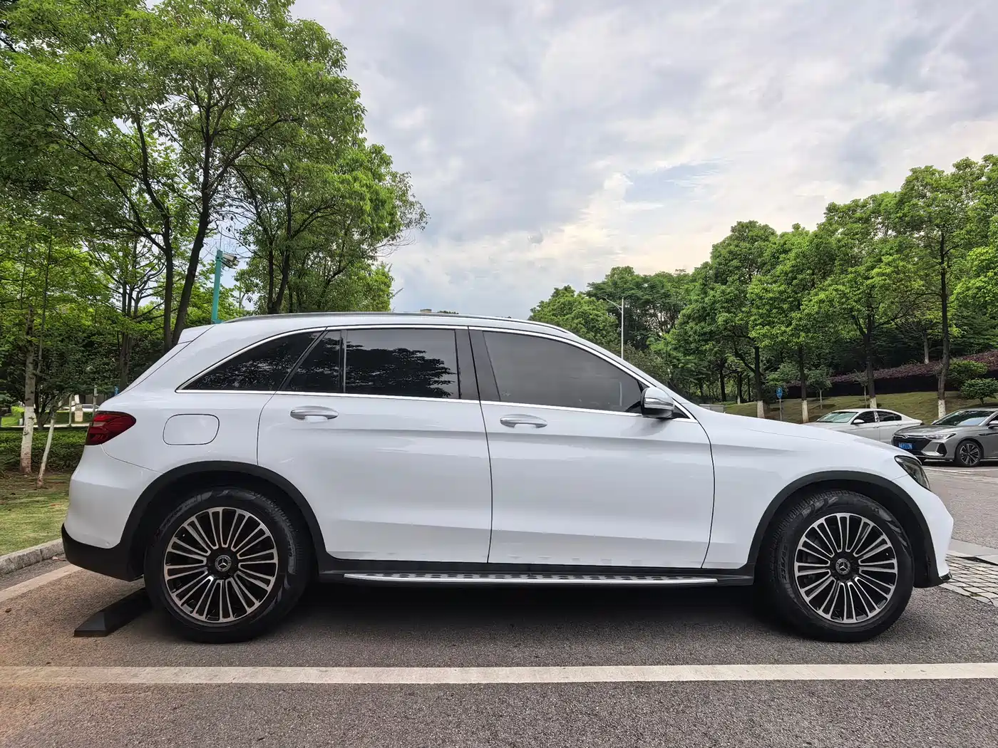 Mercedes-Benz GLC 2019 GLC 260 L 4MATIC Dynamic фото 8