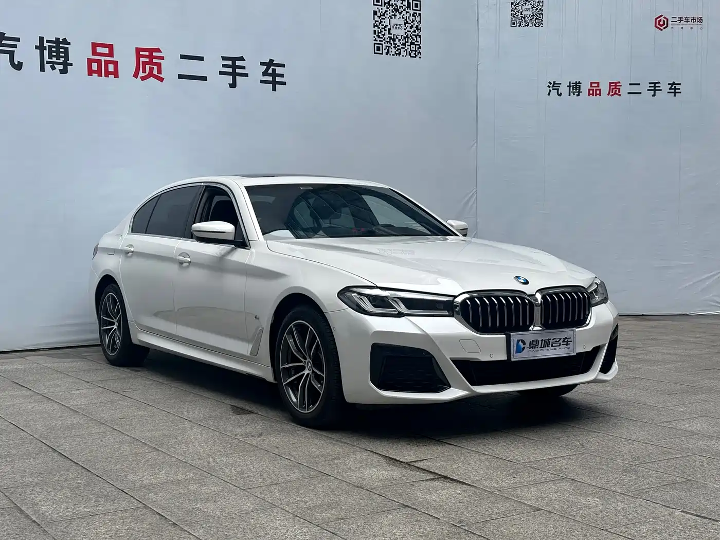BMW 5 Series 2022 525Li M Sport Package фото 3