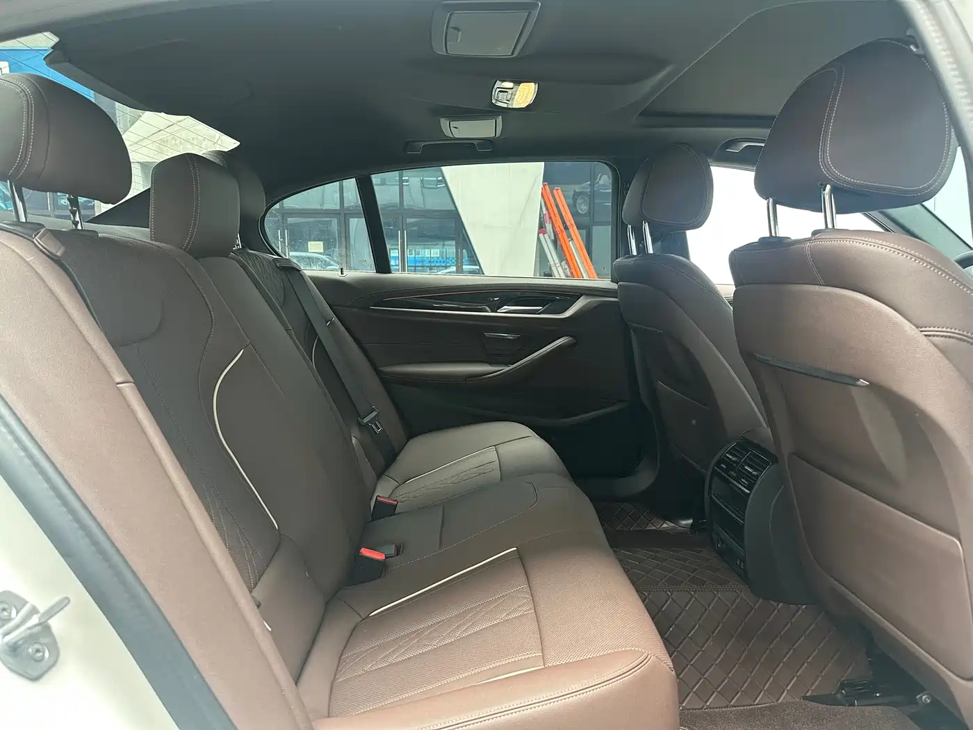 BMW 5 Series 2022 525Li M Sport Package фото 13