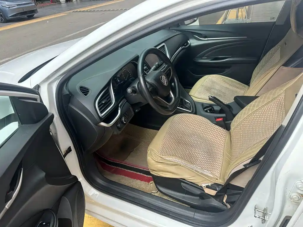 Фото 8 - Buick Excelle