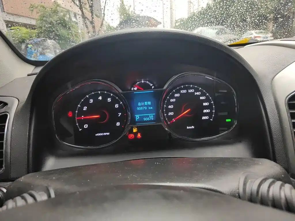 Chevrolet Captiva 2016 2015 2.4L 2WD Urban Edition 5-seater