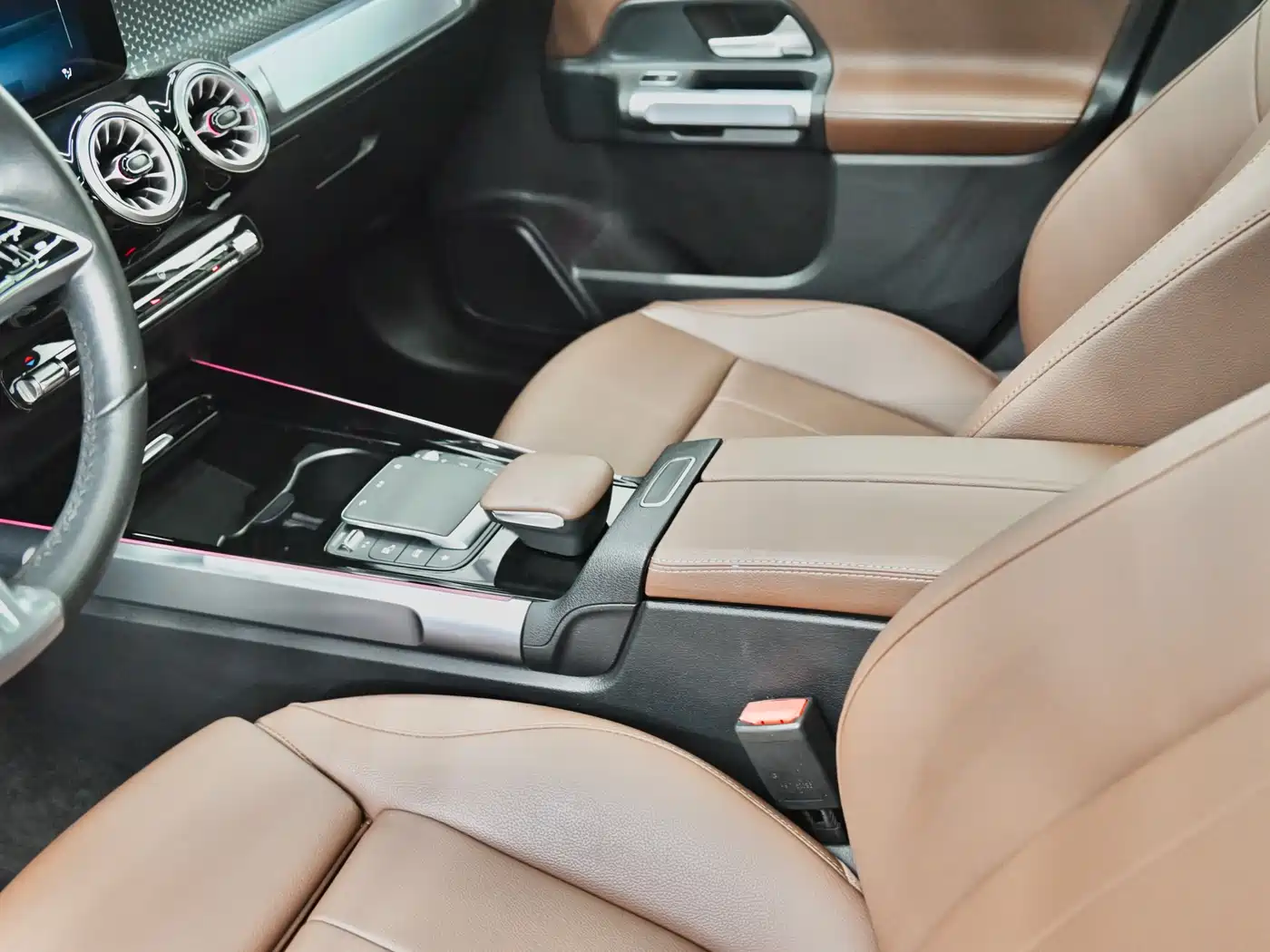 Mercedes-Benz GLB 2024 GLB 220 Dynamic фото 16