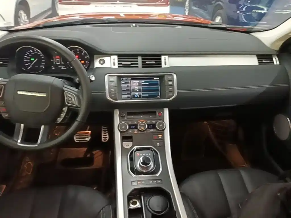 Land Rover Range Rover Evoque (Import) 2015 2015 2.0T Tilt Orange Limited Edition