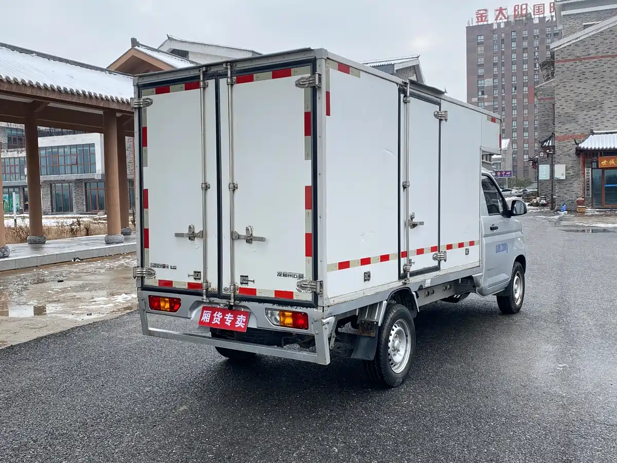 Фото 6 - Wuling Motors Wuling Rongguang New Truck