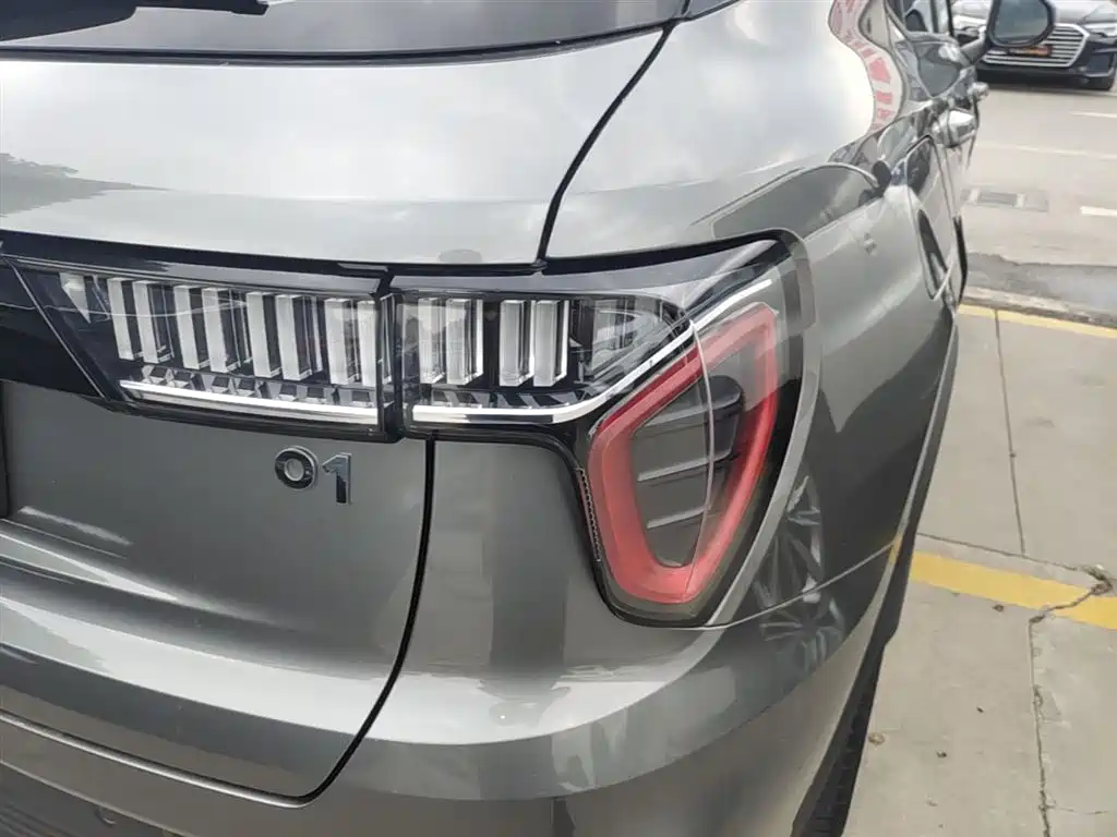 Lynk & Co 01 2021 2.0TD 2WD Pro фото 8