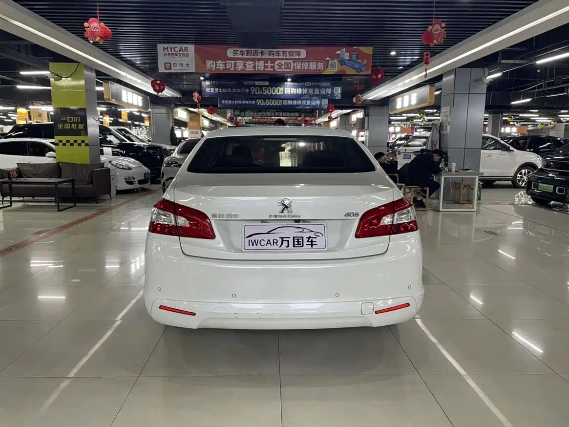 Peugeot 408 2015 Model 1.2T Automatic Luxury Edition фото 4