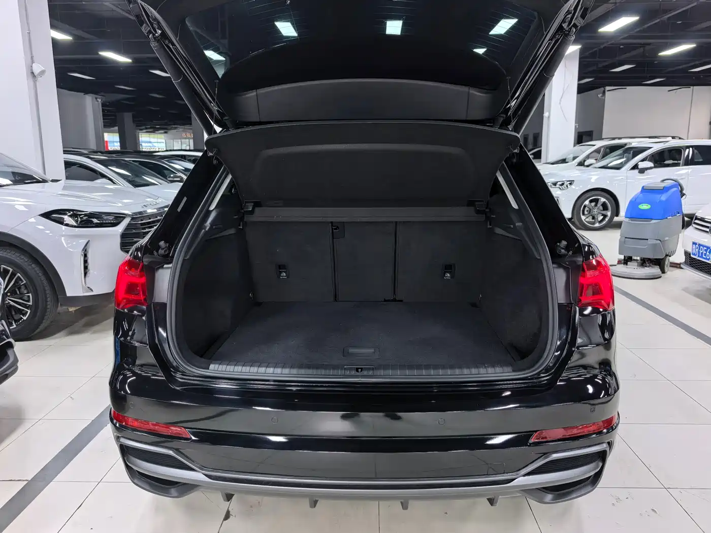 Audi Q3 2021 35 TFSI Fashion Sport фото 20