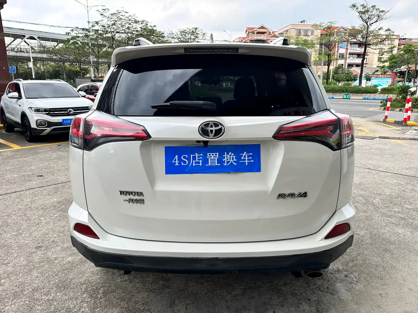 Toyota RAV4 Rongfang 2018 2.0L CVT 2WD Trend X Edition фото 5