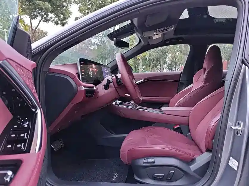 Фото 4 - MG MG7
