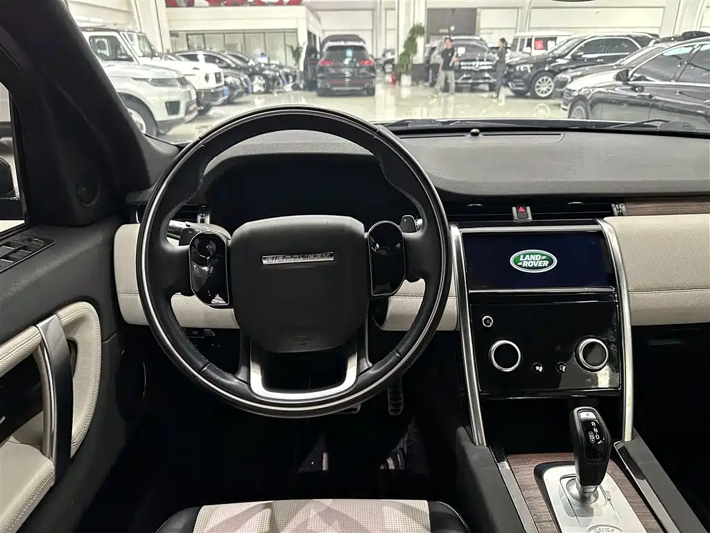 Land Rover Discovery Sport 2020 249PS R-Dynamic Performance фото 15
