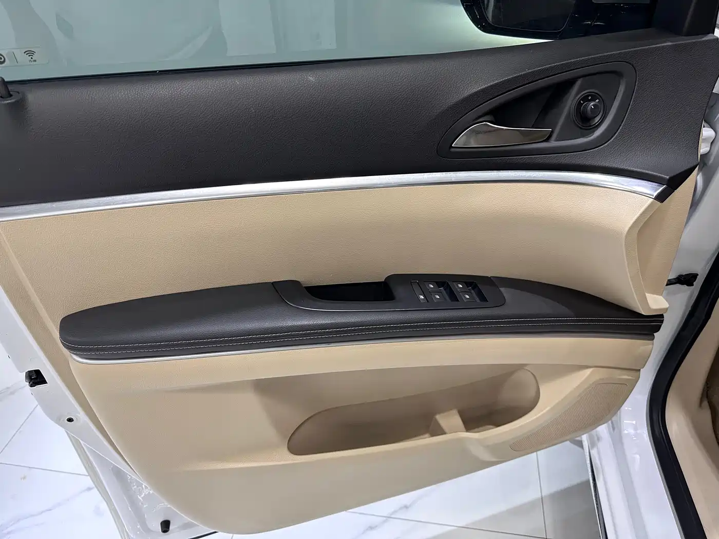 Buick GL8 2023 Facelift Land Business Class Luxury фото 4