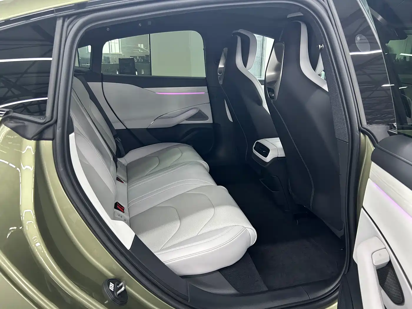 XIAOMI CAR XIAOMI SU7