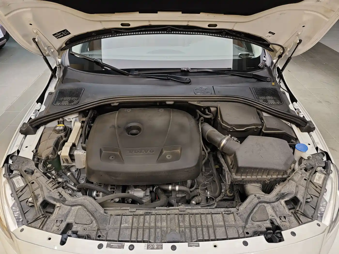 Фото 34 - Volvo S60