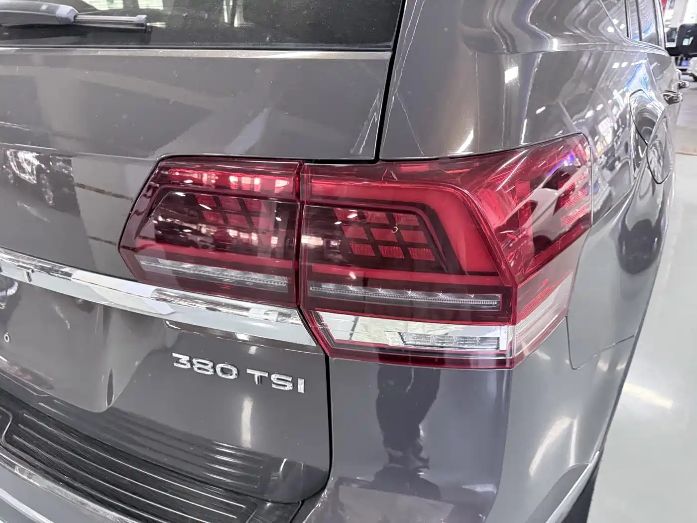 Volkswagen Teramont 2019 380TSI 4WD Luxury Edition China VI фото 21